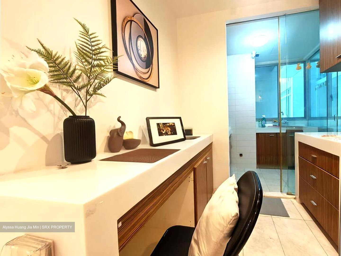 The Lakeshore (D22), Condominium #481689311